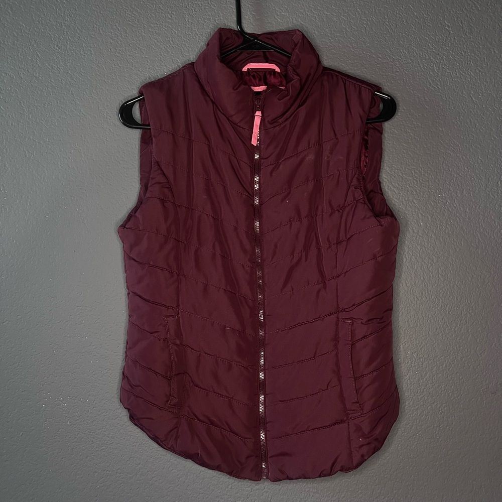 Burgundy Puffer Vest Aeropostal